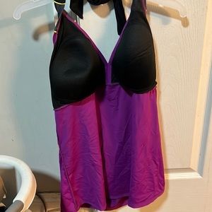 🍭💘Everlast Purple & Black Swim Top XL